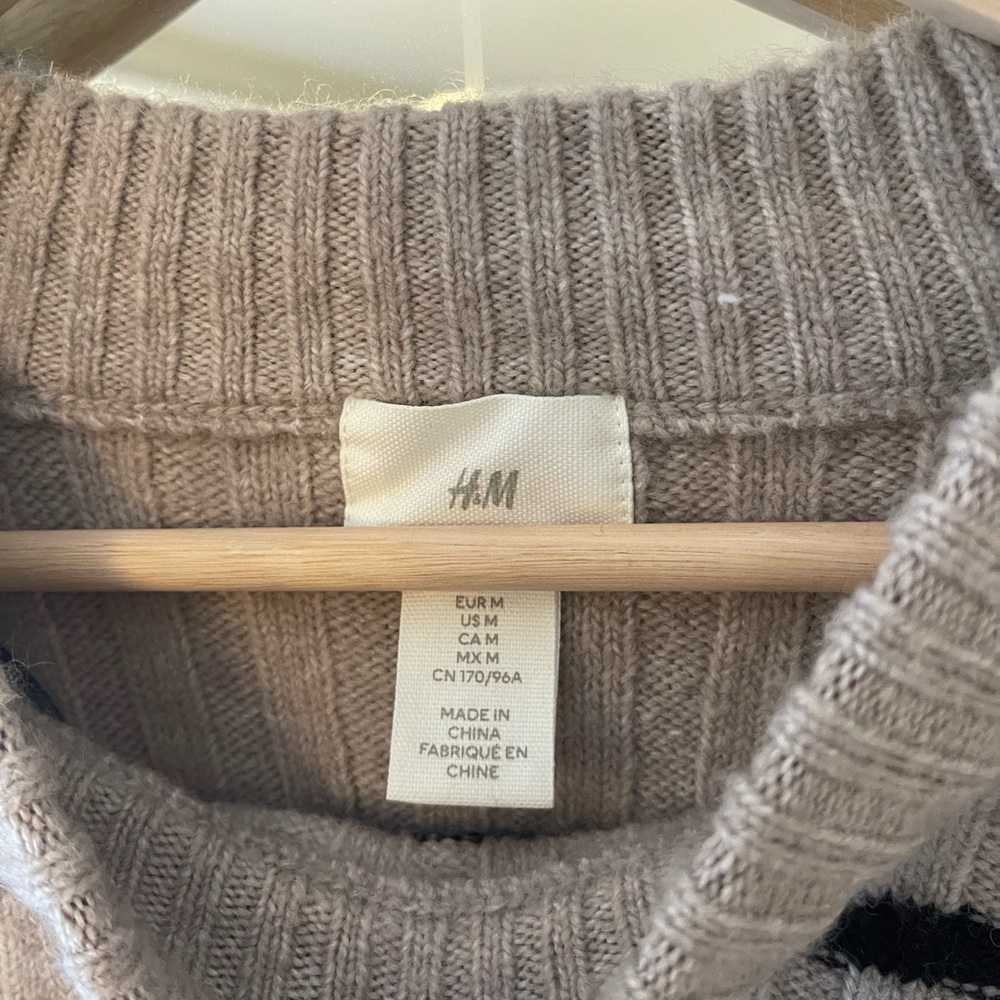 Knit Sweater - Picture 3 of 3